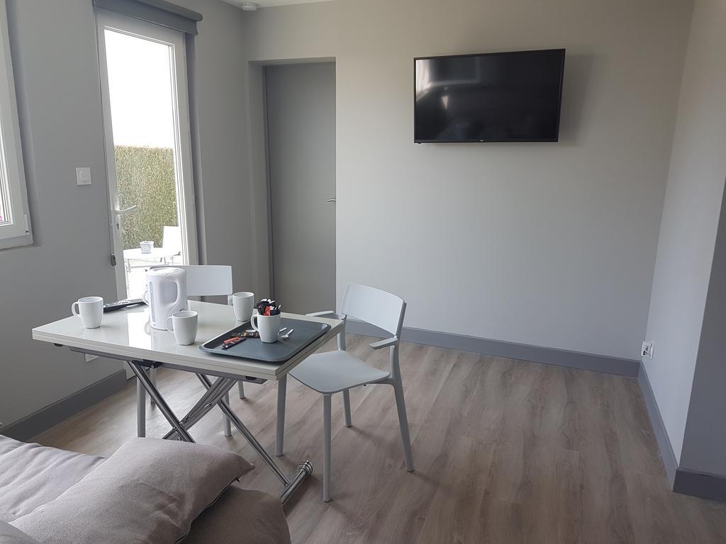 Le Clos Tranquille Hotel Gonneville-en-Auge Bagian luar foto